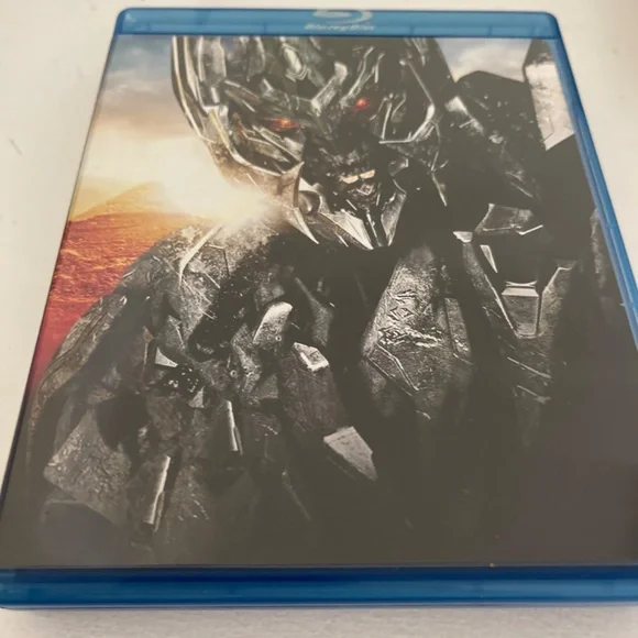 2 Transformers Blu-Ray Movies Dark of the Moon and Revenge of the Fallen - Picture 5 of 11